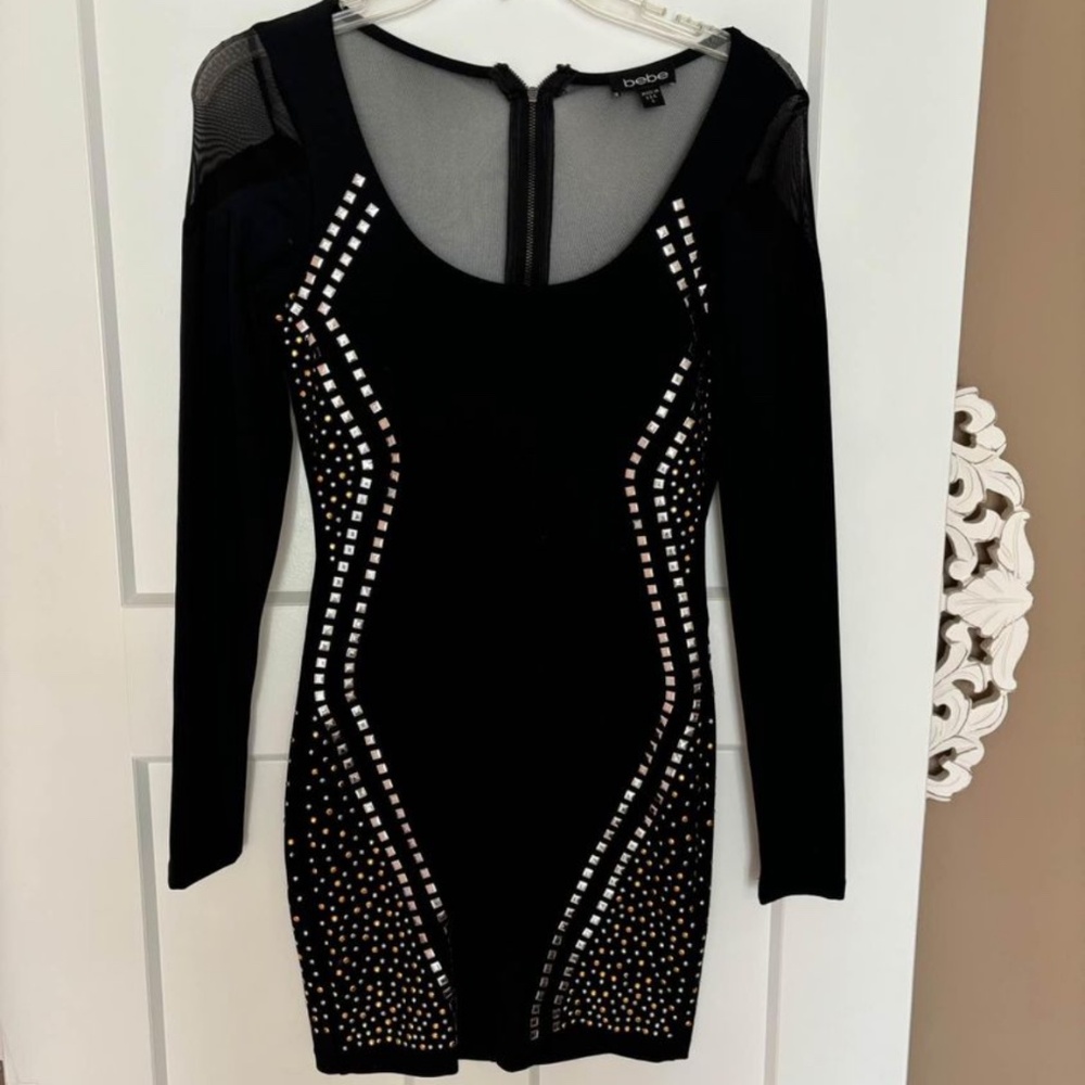 Black long sleeve bodycon dress